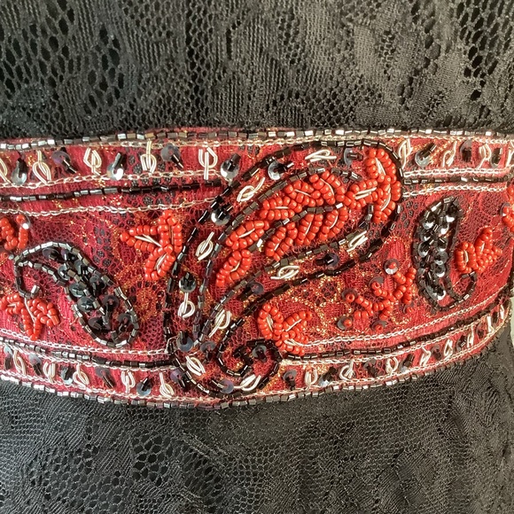 Beautiful NWT Sue Wong dressy top with beaded accents - Picture 5 of 11